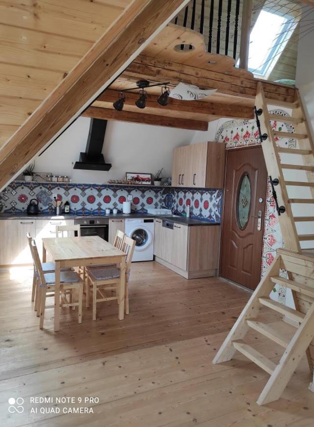 Art-House 4 Attic Apartment 데친 외부 사진