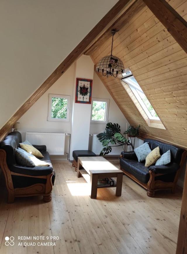 Art-House 4 Attic Apartment 데친 외부 사진